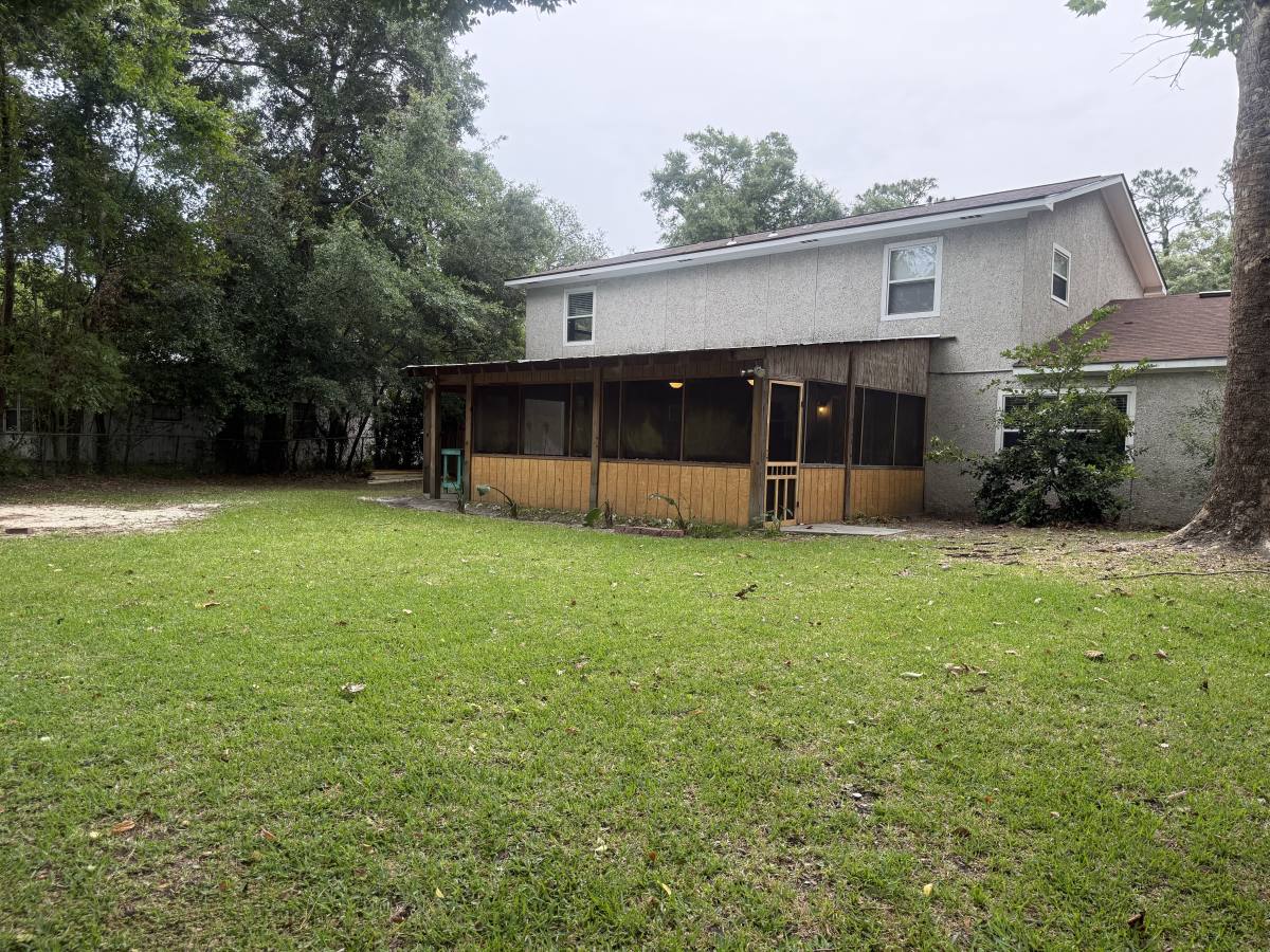 House for rent at 201 King Cotton Rd, Brunswick, GA 31525