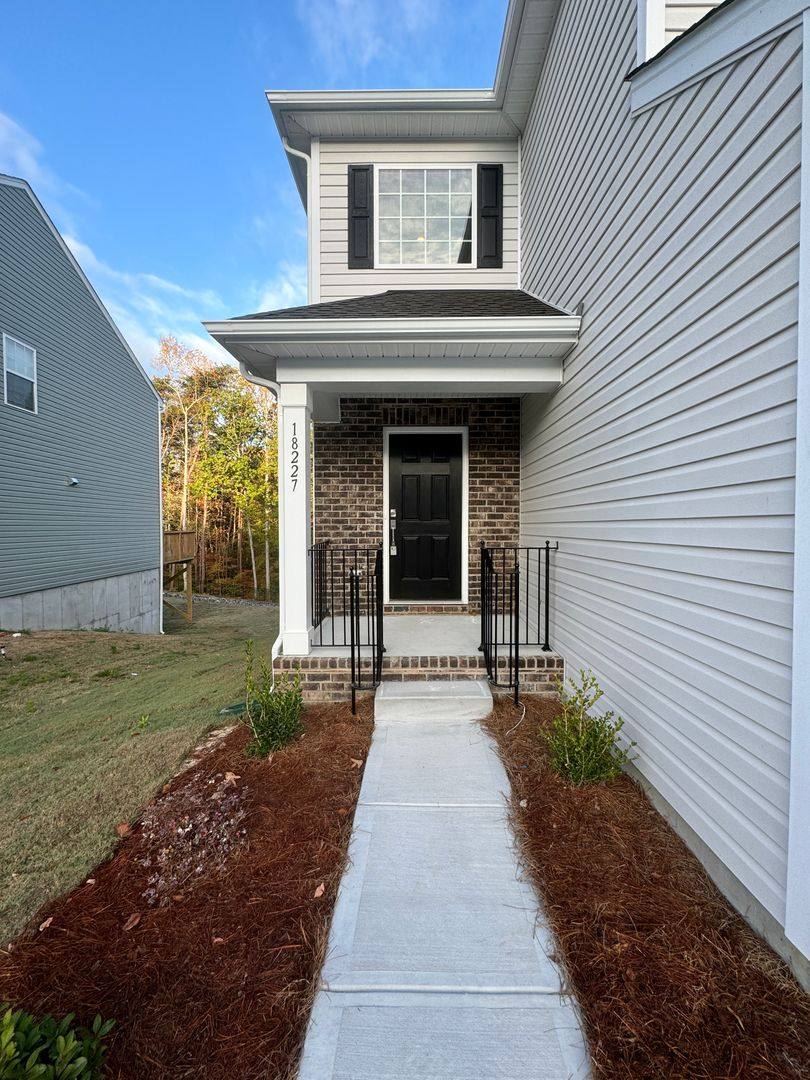 House for rent at 18227 Stark Way Brightwater, Charlotte, NC 28278