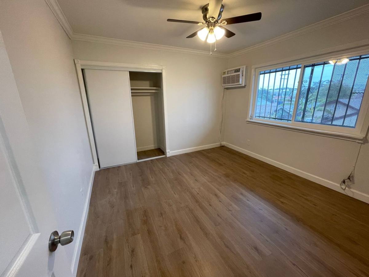 Apartment for rent at 3451 Florence Ave, Los Angeles, CA 90043