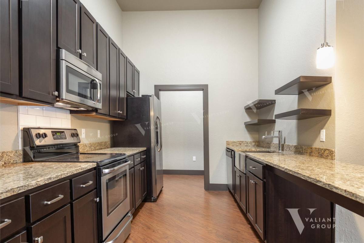 Apartment for rent at 535 W Walnut St, Springfield, MO 65806