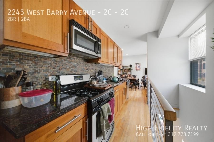 Apartment for rent at 2245 W Barry Ave #2C, Chicago, IL 60618