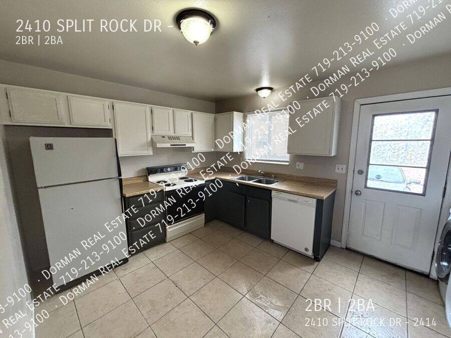 Townhouse for rent at 2410 Split Rock Dr #2414, Colorado Springs, CO 80919
