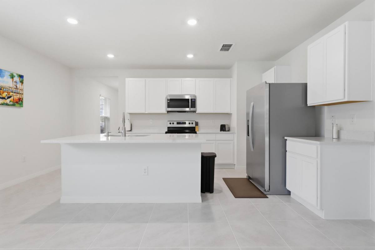 House for rent at 1732 Shadow Trace Way, Deland, FL 32720