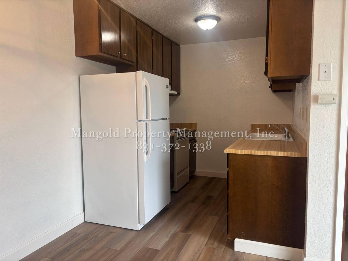 Apartment for rent at 725-727 Spencer St, Monterey, CA 93940