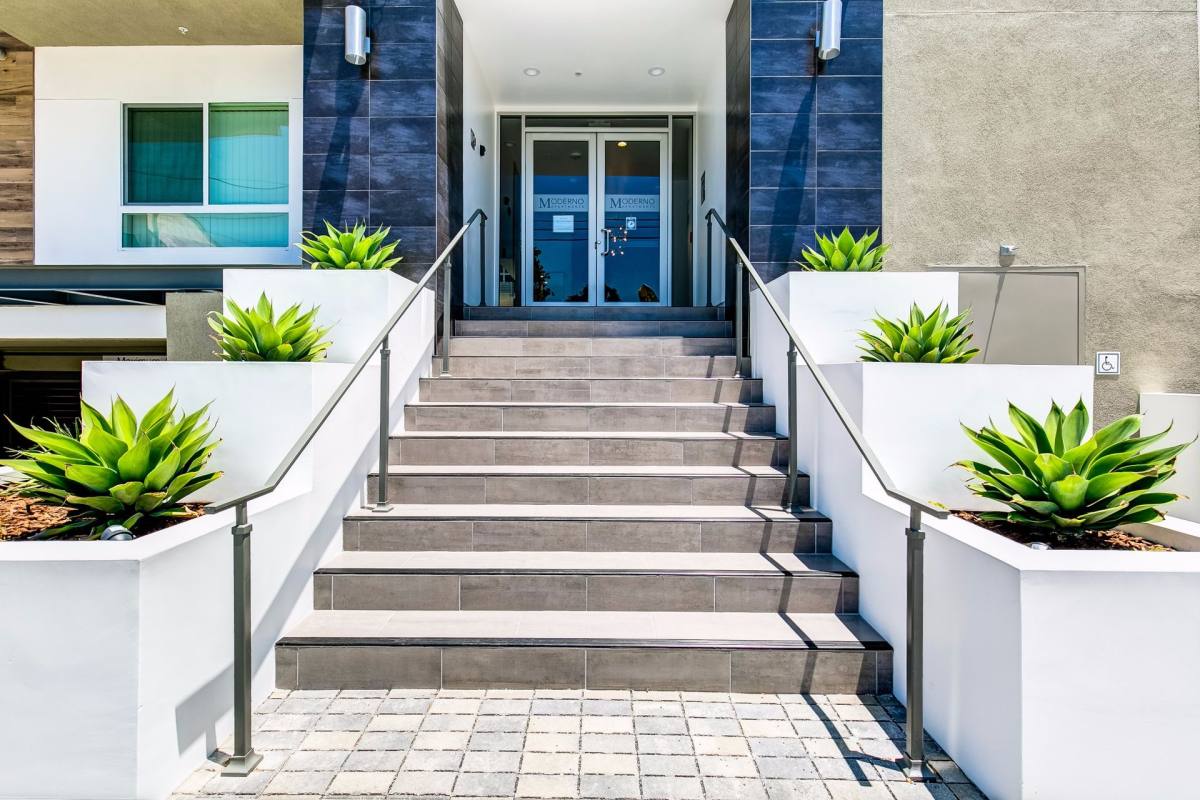 Apartment for rent at 5338 Cartwright Ave, North Hollywood, CA 91601
