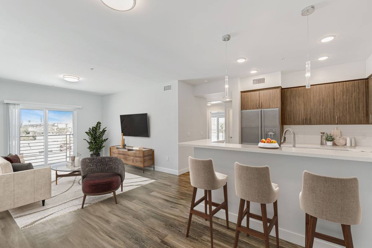 Apartment for rent at 5338 Cartwright Ave, North Hollywood, CA 91601