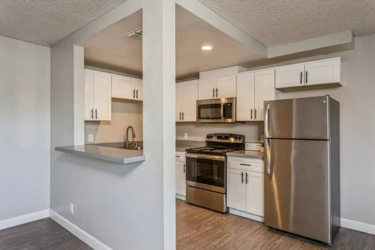 Apartment for rent at 6004 Rutland Dr, Carmichael, CA 95608