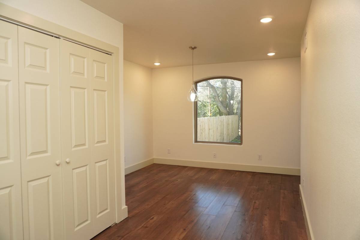 Townhouse for rent at 1017 & 1019 Haynes, San Marcos, TX 78666