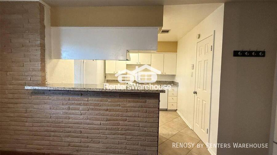 House for rent at 6007 Dryad Dr, Houston, TX 77035