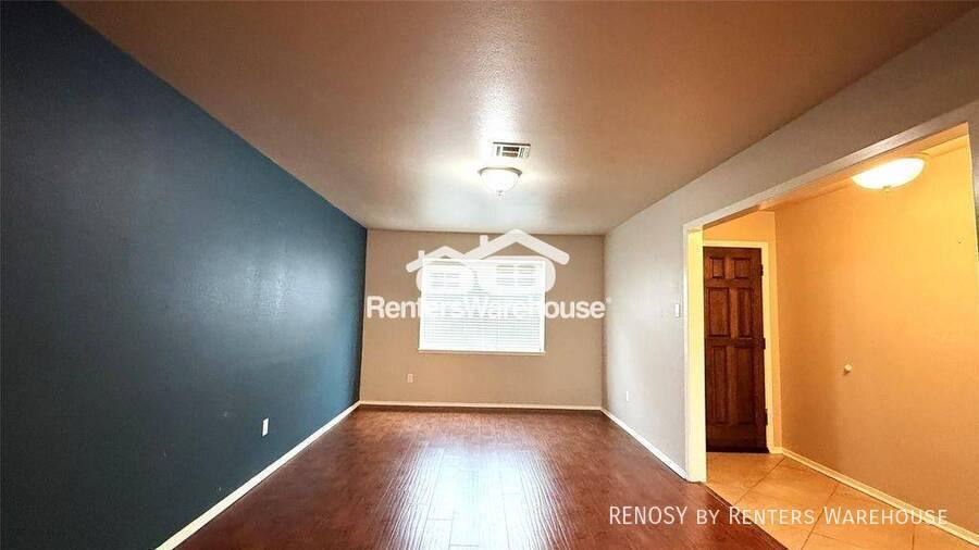 House for rent at 6007 Dryad Dr, Houston, TX 77035
