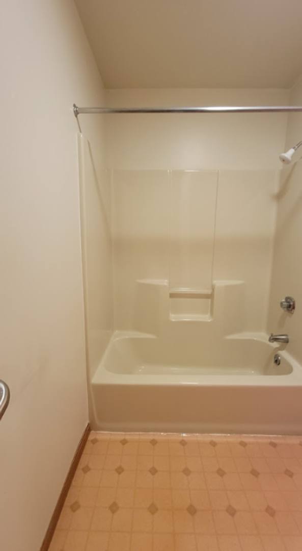 Apartment for rent at 710 Monroe St, Little Chute, WI 54140