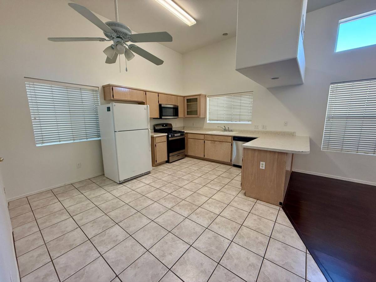 Condo for rent at 10736 Calle Raquel, Yuma, AZ 85367
