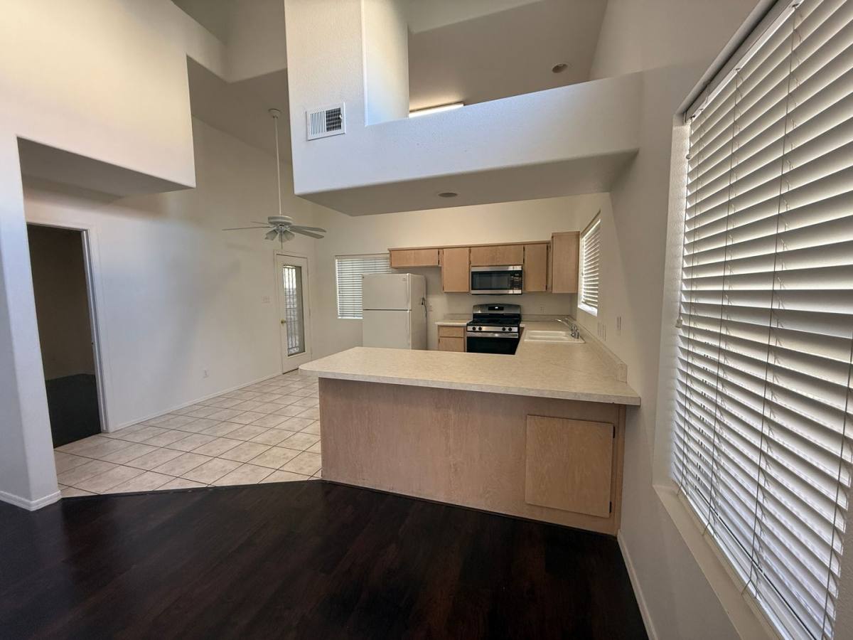 Condo for rent at 10736 Calle Raquel, Yuma, AZ 85367