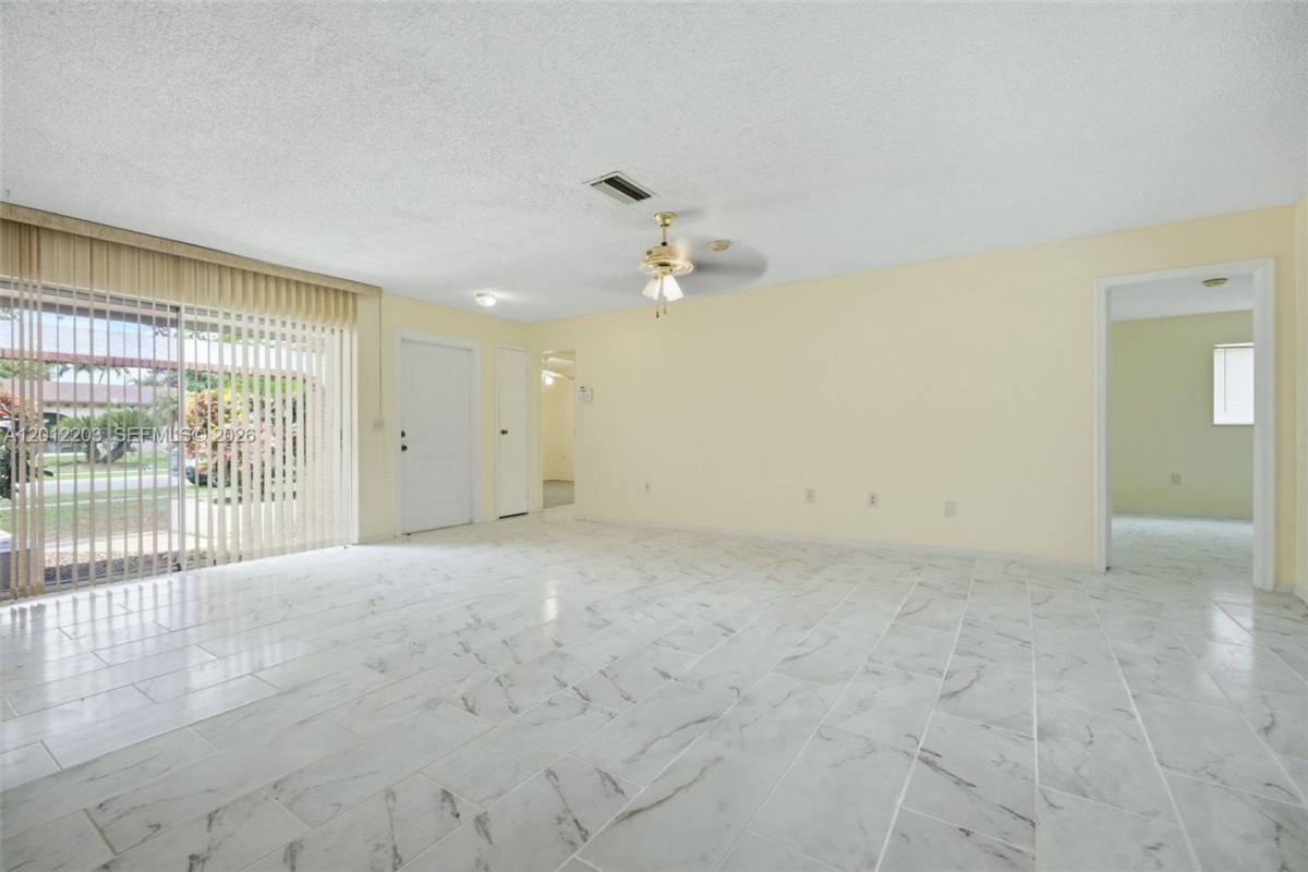House for rent at 920 NW 92nd Ave, Hollywood, FL 33024