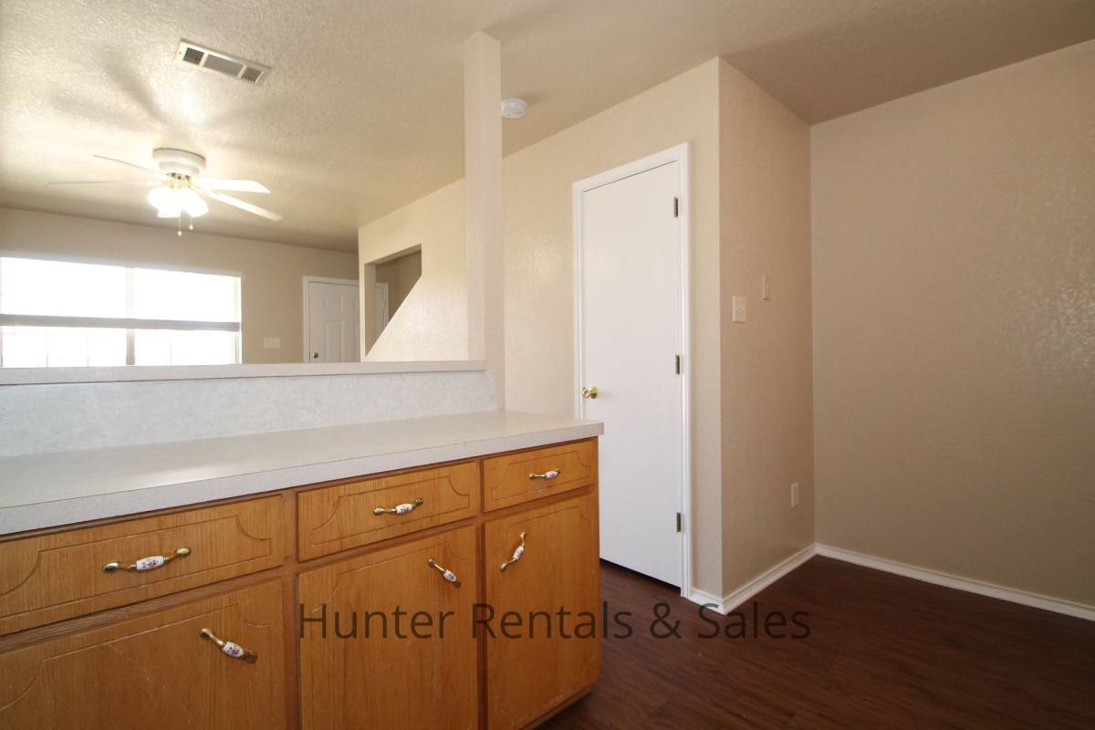 Townhouse for rent at 4206-B Deek Dr, Killeen, TX 76549