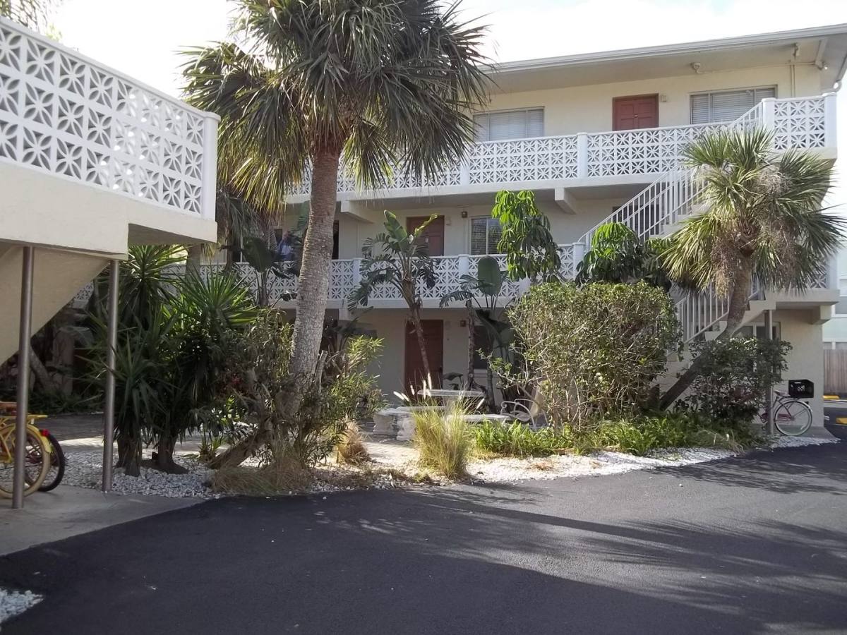 Condo for rent at 102 S Peninsula Dr, Daytona Beach, FL 32118
