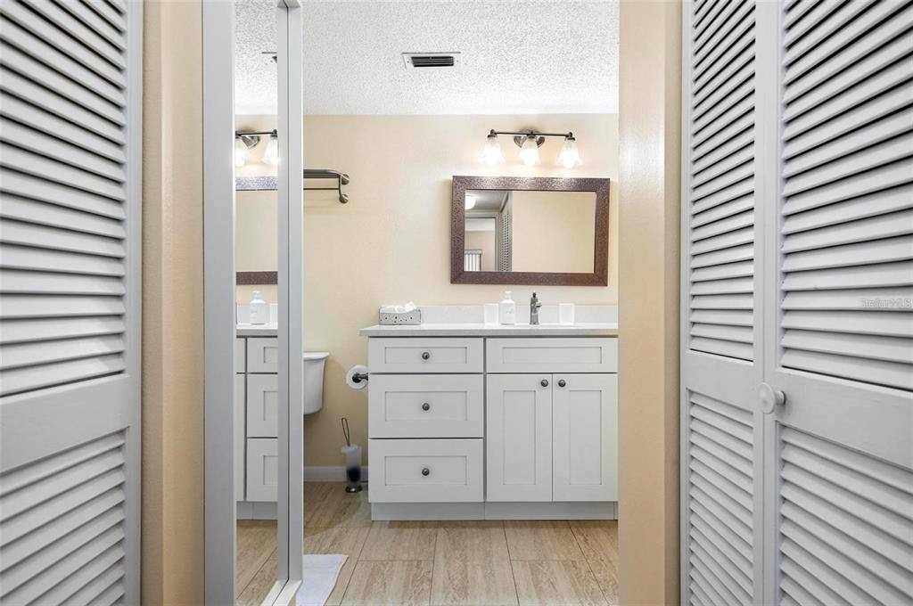Condo for rent at 1707 Pelican Cove Rd #451, Sarasota, FL 34231