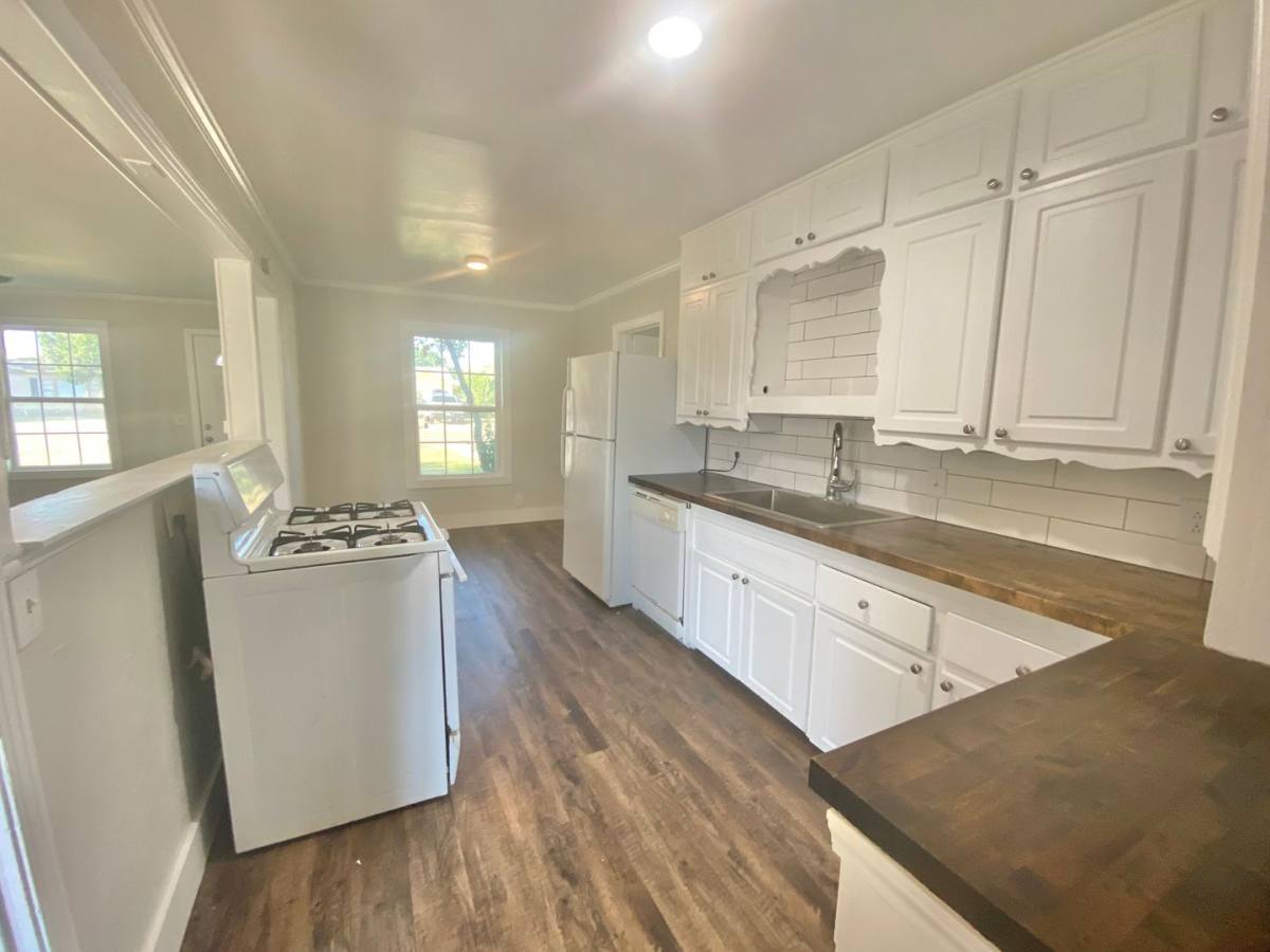 House for rent at 4304 32nd St, Lubbock, TX 79410