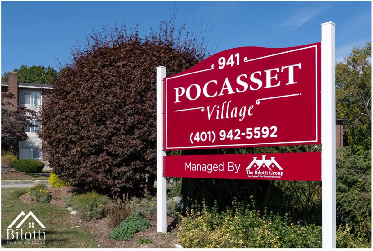 Apartment for rent at 941 Dyer Ave, Cranston, RI 02920