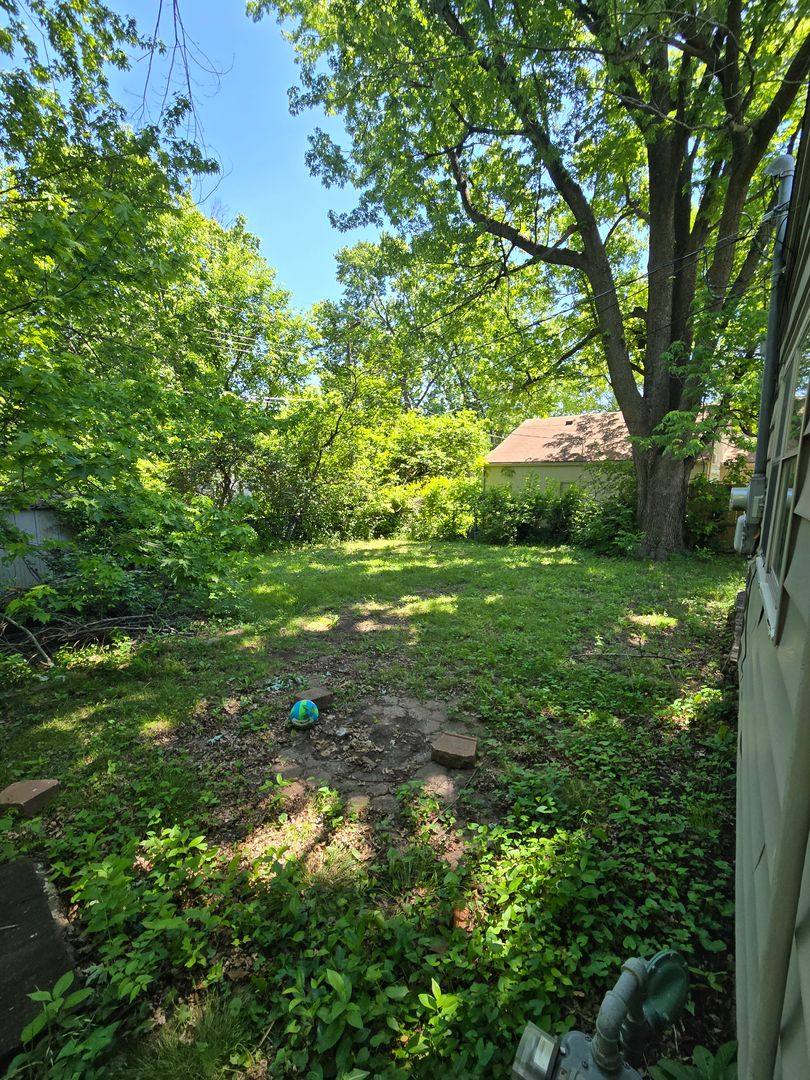 House for rent at 2320 SW Valleybrook, Topeka, KS 66605