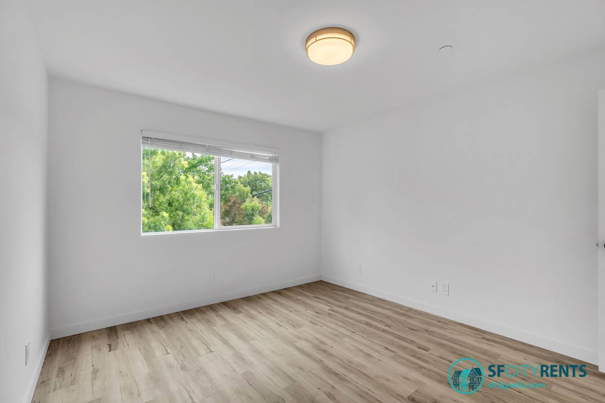 Apartment for rent at 615 Canyon Rd, Redwood City, CA 94062