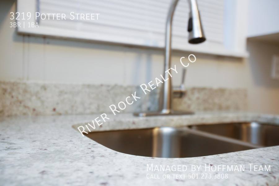 House for rent at 3219 Potter St, Little Rock, AR 72204