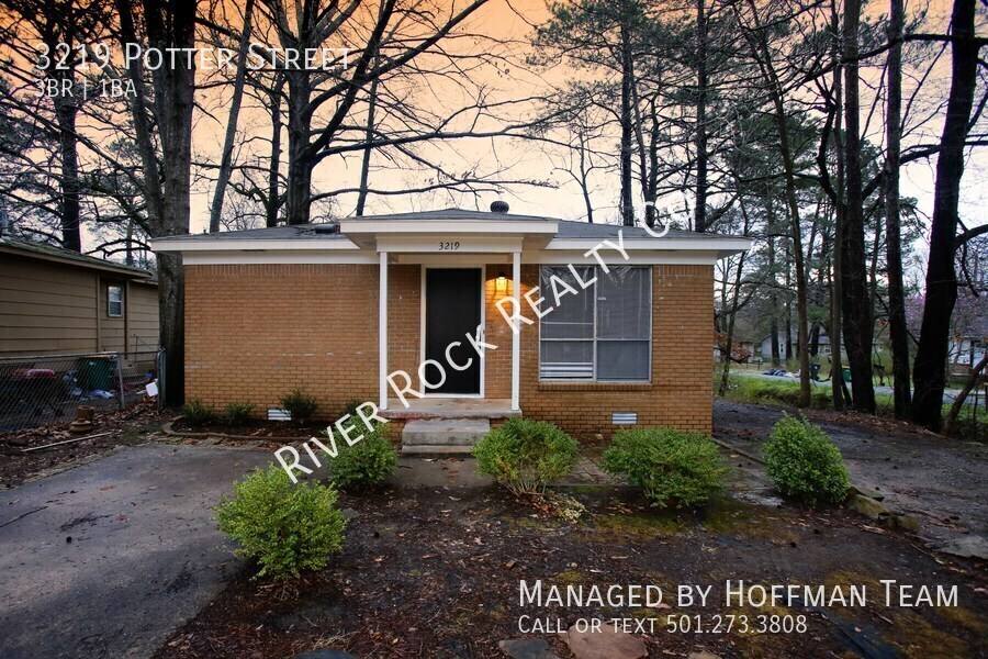 House for rent at 3219 Potter St, Little Rock, AR 72204