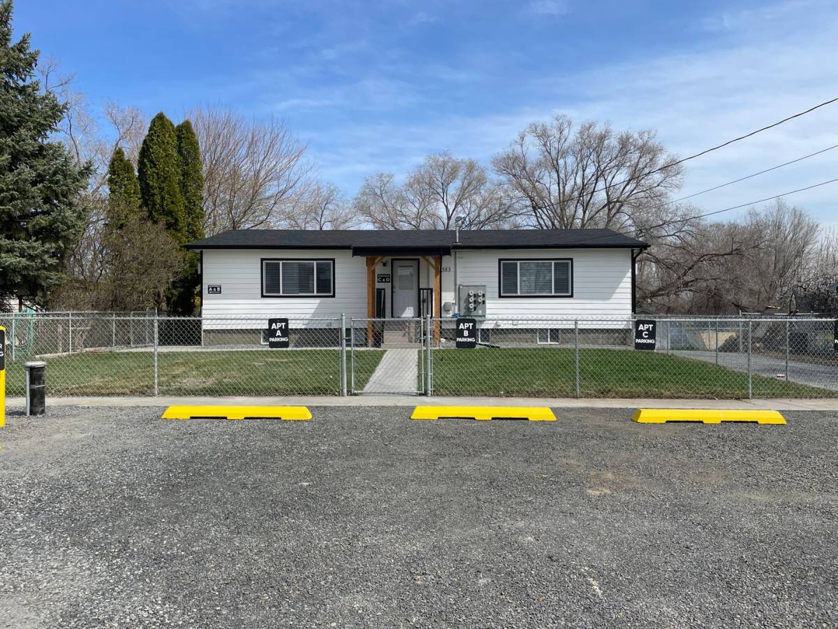 Apartment for rent at 2583 Elgin Rd, Moses Lake, WA 98837
