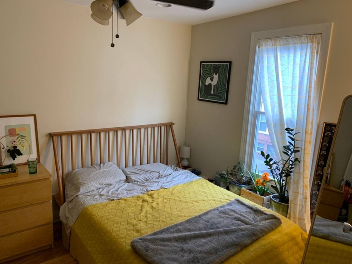 Apartment for rent at 1800 S 18th St #2R, Philadelphia, PA 19145