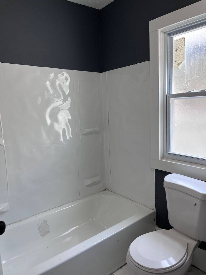 House for rent at 2955 E 115 St, Cleveland, OH 44104