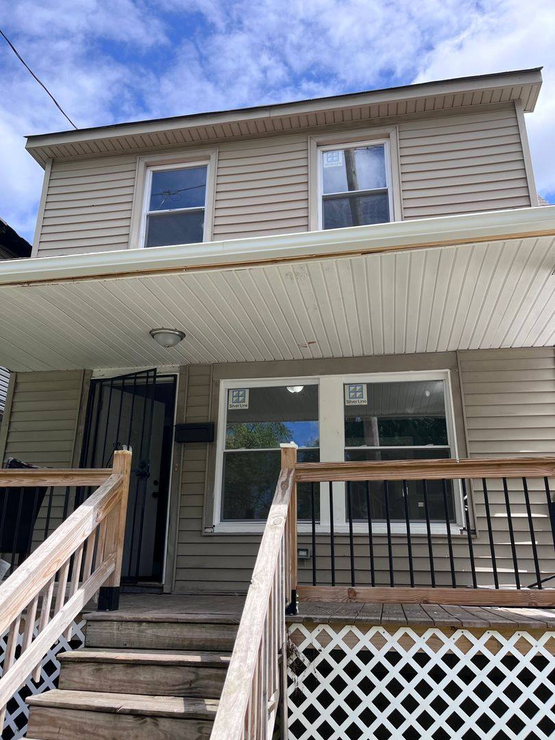House for rent at 2955 E 115 St, Cleveland, OH 44104