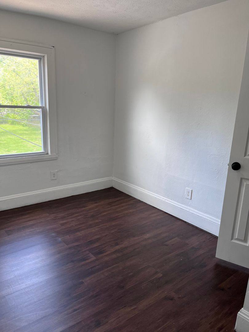 House for rent at 2955 E 115 St, Cleveland, OH 44104