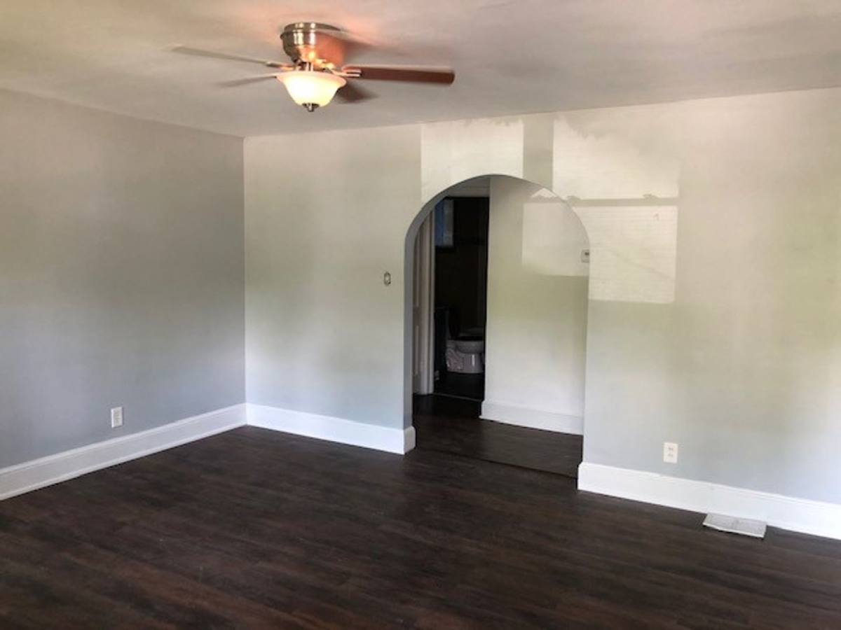 House for rent at 914 Martin St, Greensboro, NC 27406