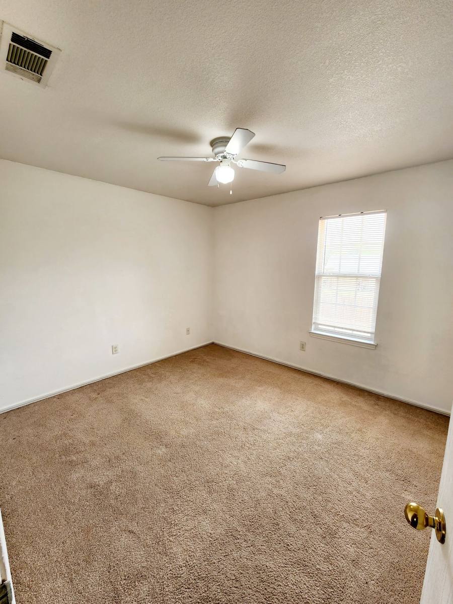 Apartment for rent at 5807 Redstone Dr, Killeen, TX 76543