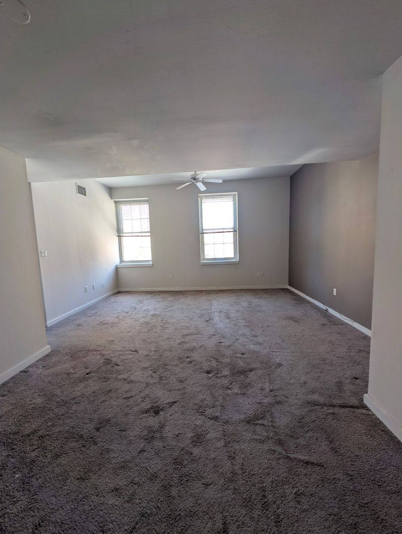 Apartment for rent at 24-30 S Bank St, Philadelphia, PA 19106