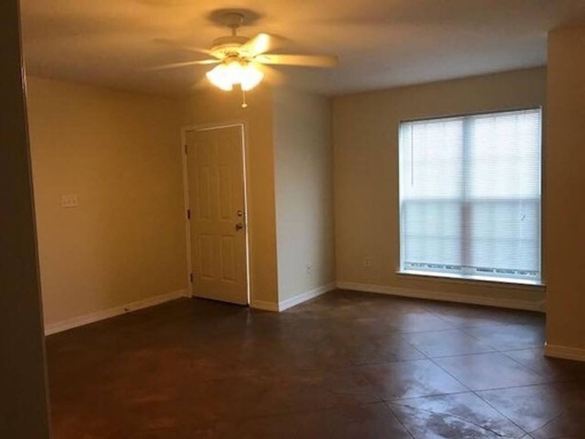 Townhouse for rent at 3203 Arkansas Rd, West Monroe, LA 71291