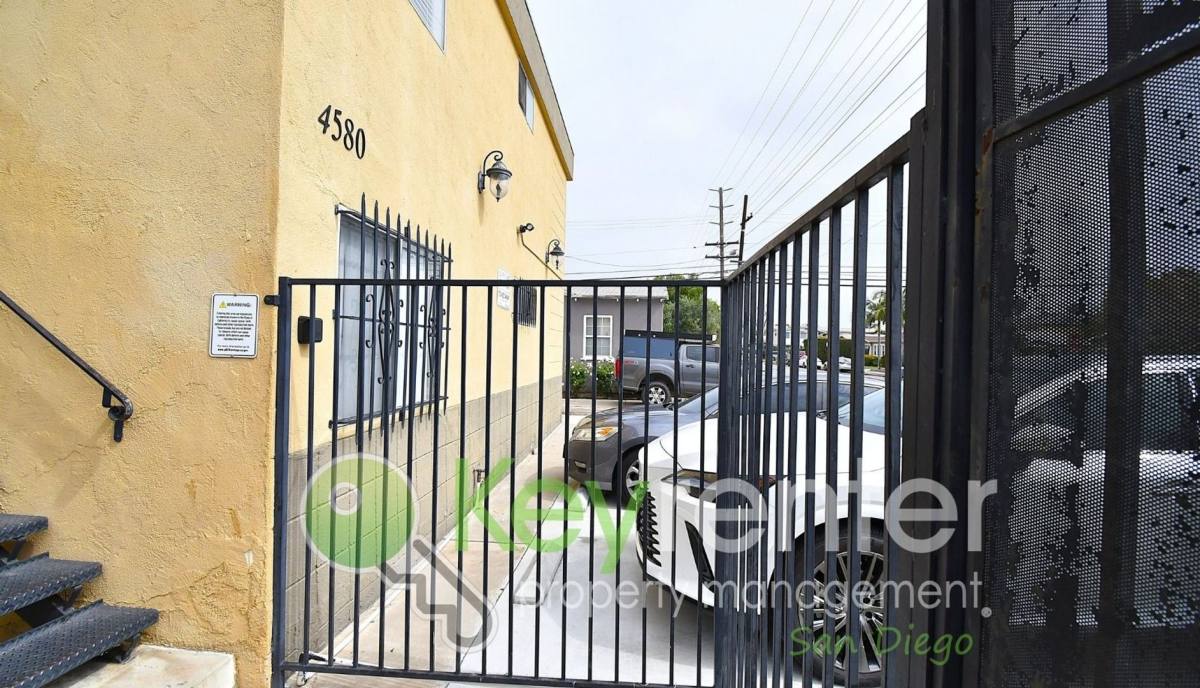 Apartment for rent at 4580 33rd St, San Diego, CA 92116