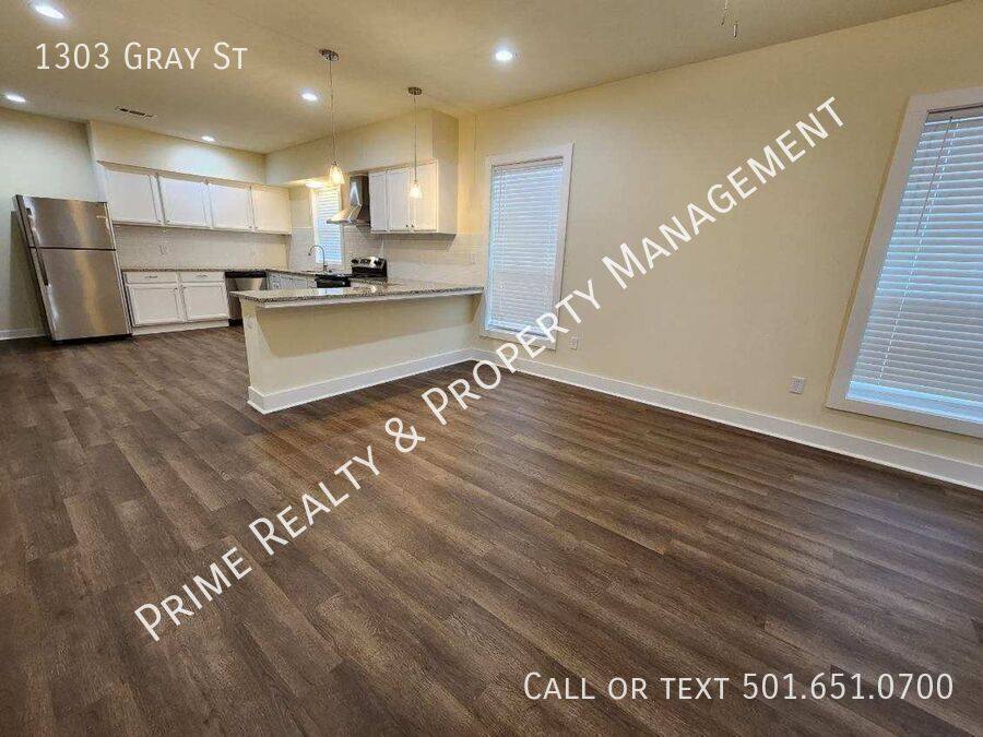 House for rent at 1303 Gray St, Benton, AR 72015