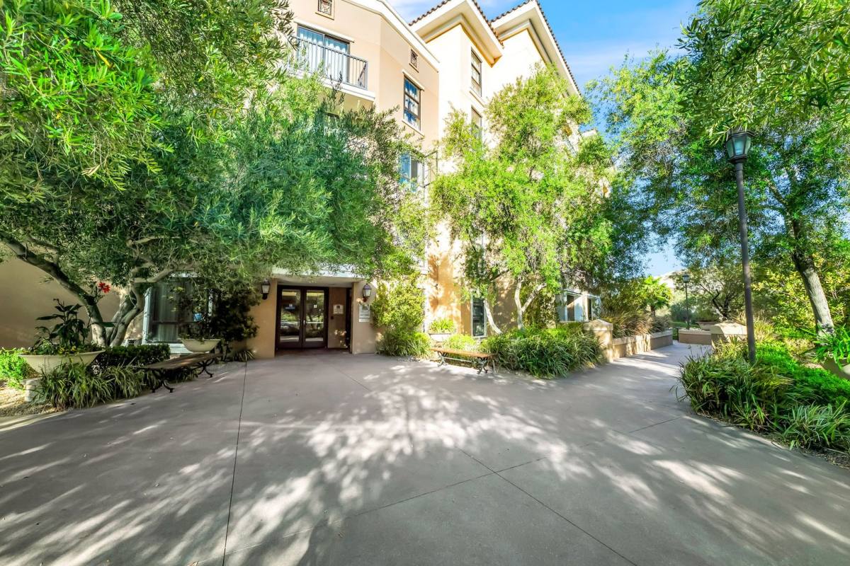 Condo for rent at 29 Montelago Blvd, Henderson, NV 89011