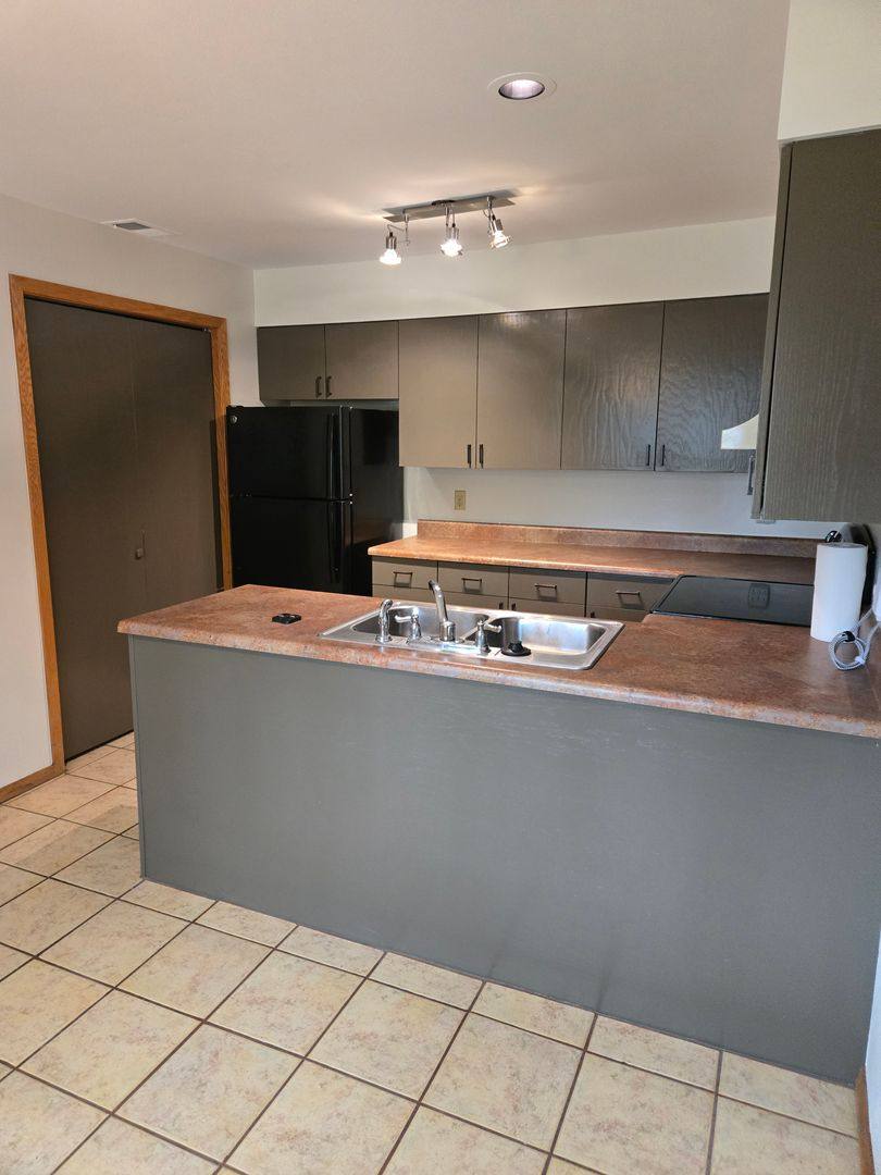 Condo for rent at 3725 Birchwood Dr, Boulder, CO 80304