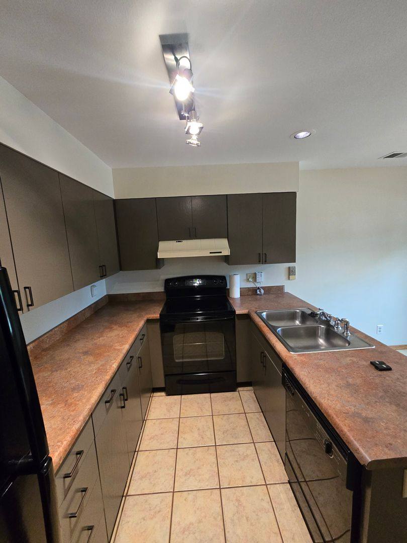 Condo for rent at 3725 Birchwood Dr, Boulder, CO 80304