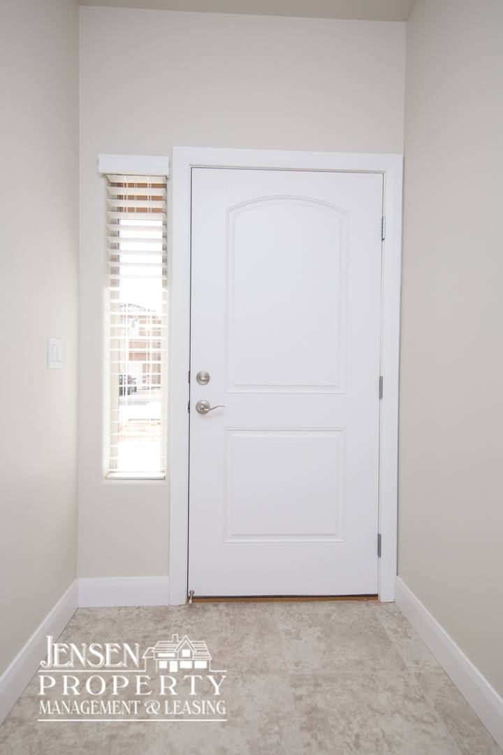 House for rent at 2502 Bella Vista Dr, Santa Clara, UT 84765