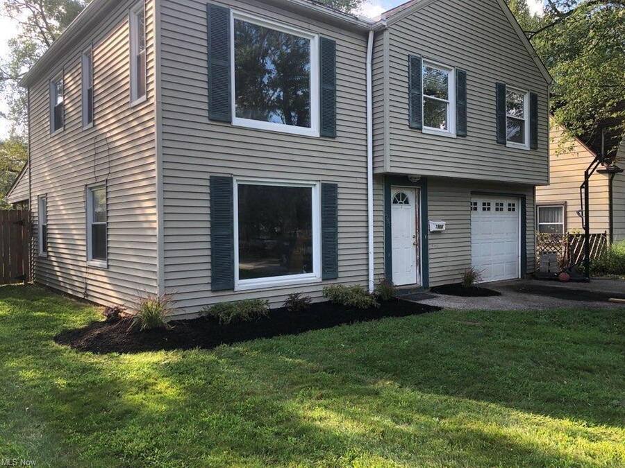 House for rent at 7366 Parma Park Blvd, Cleveland, OH 44130