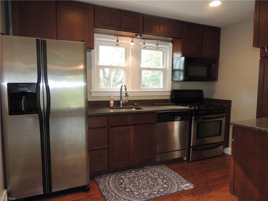 House for rent at 7366 Parma Park Blvd, Cleveland, OH 44130