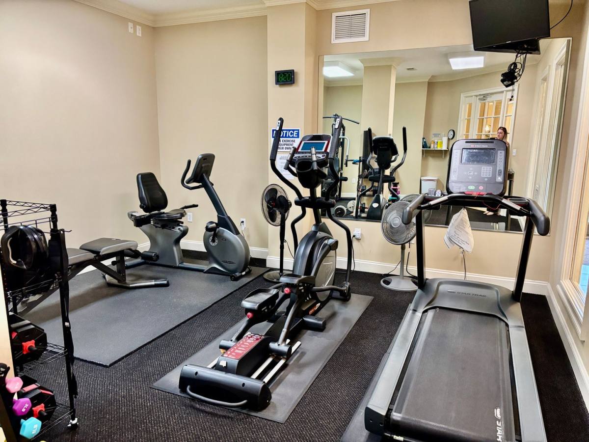 Condo for rent at 5215 Center St, Williamsburg, VA 23188