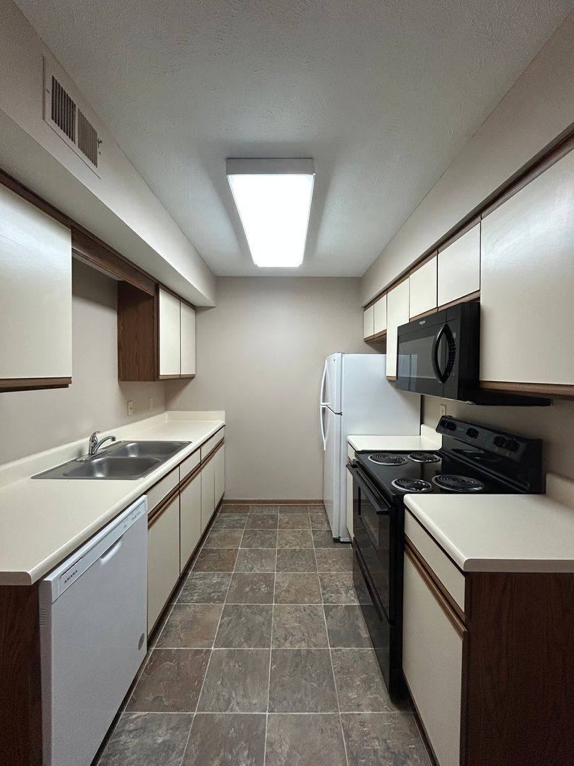 Apartment for rent at 4740 Virginia St, Omaha, NE 68157