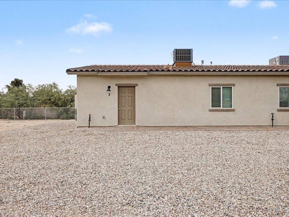 House for rent at 358 W Elvira Rd, Tucson, AZ 85756
