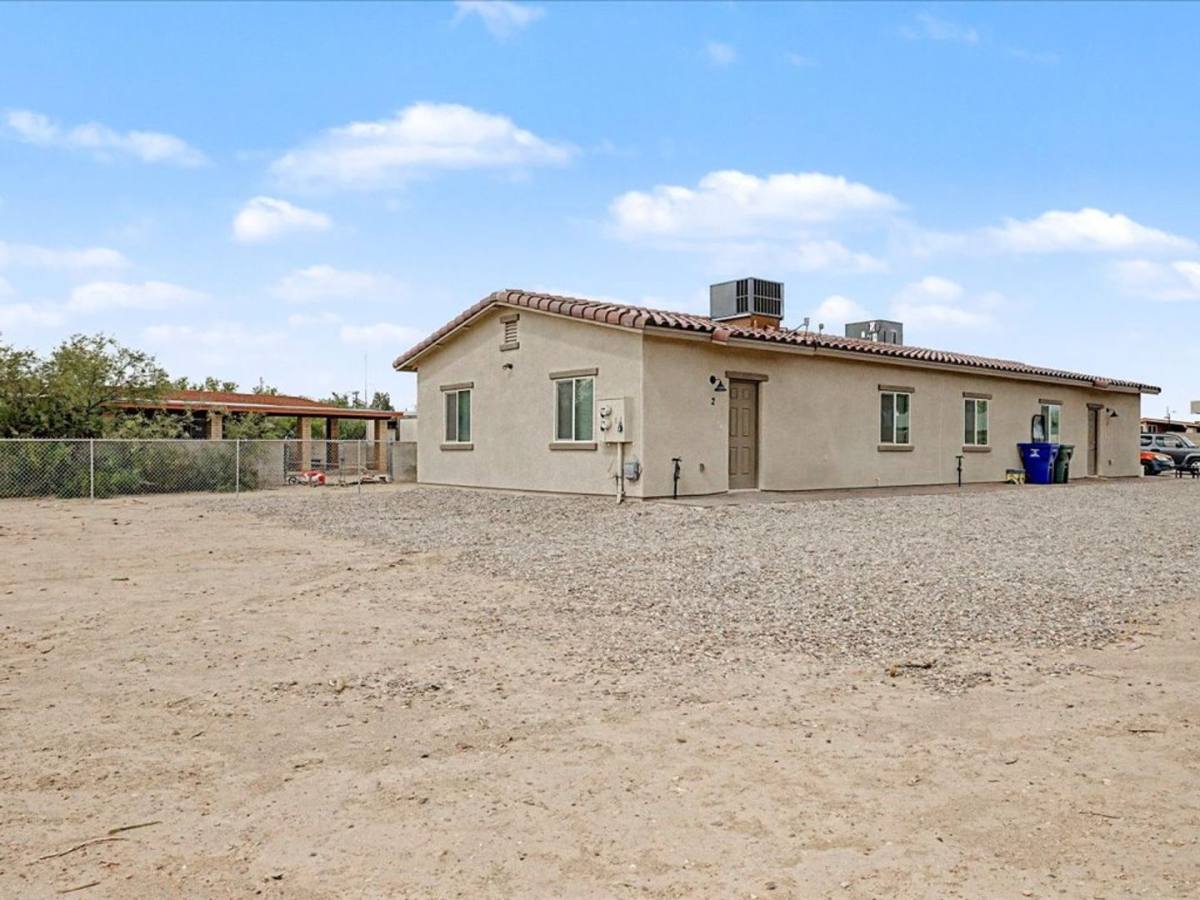 House for rent at 358 W Elvira Rd, Tucson, AZ 85756