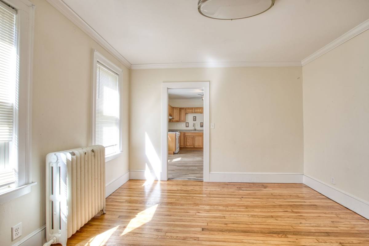 Apartment for rent at 44 Glendale Ave, Hartford, CT 06106