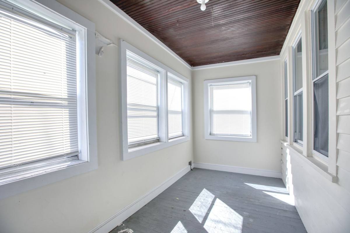 Apartment for rent at 44 Glendale Ave, Hartford, CT 06106